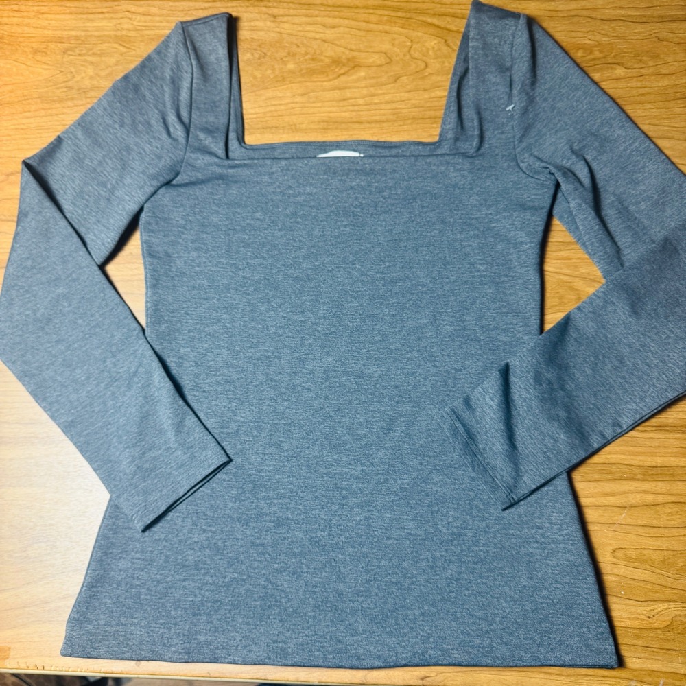 Aritzia NWOT Babaton Contour Squareneck Long Sleeve Top Blue Gray Size L 123269